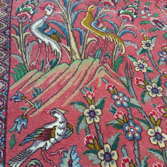 A semi-antique Ghom carpet in silk - Picture 4 of 9
